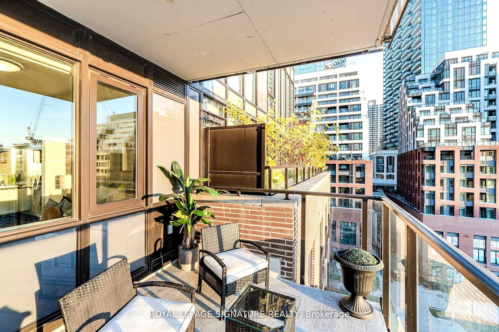 400 Wellington St W, unit 908 for sale - image #27