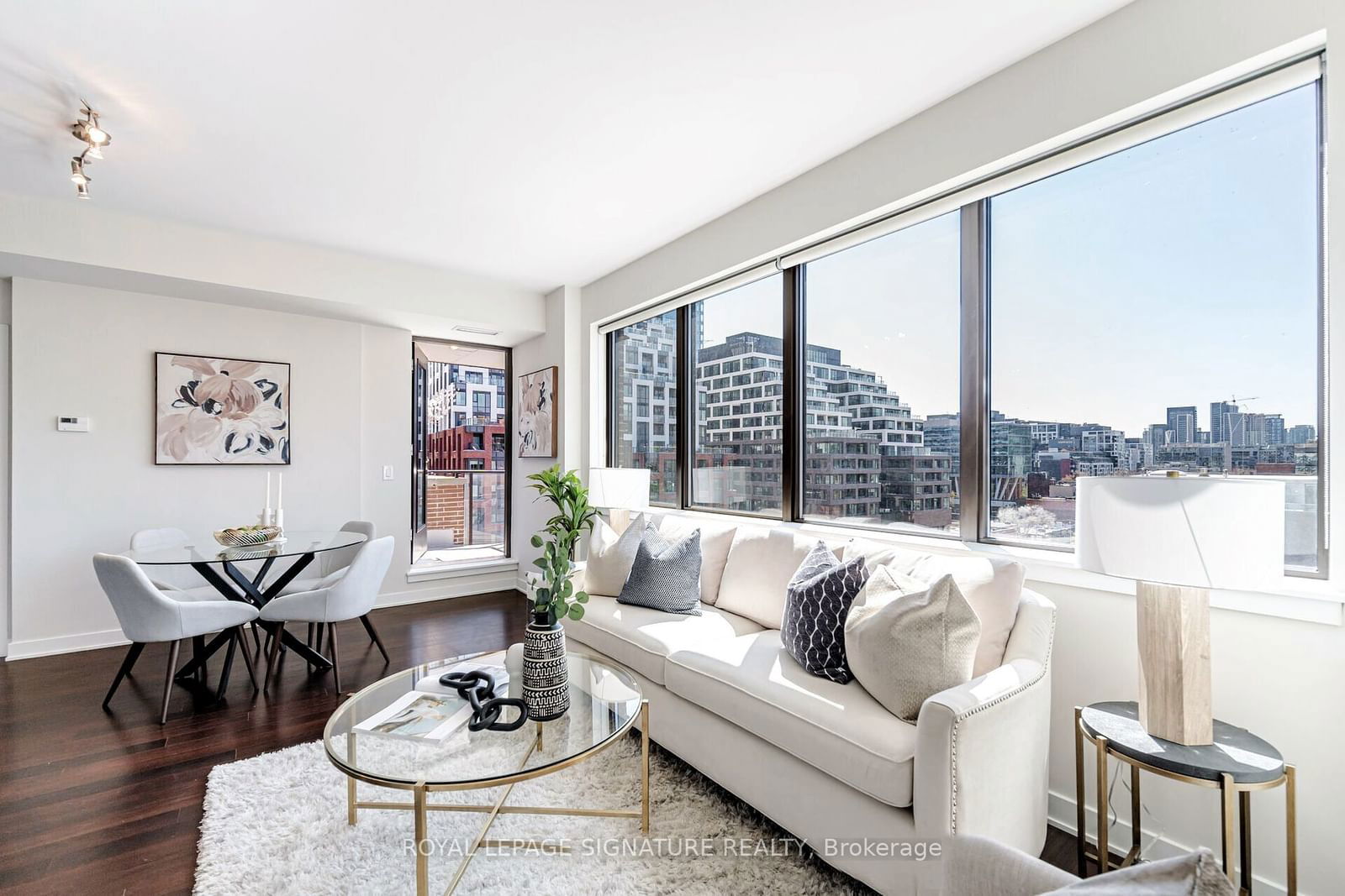 400 Wellington St W, unit 908 for sale - image #5