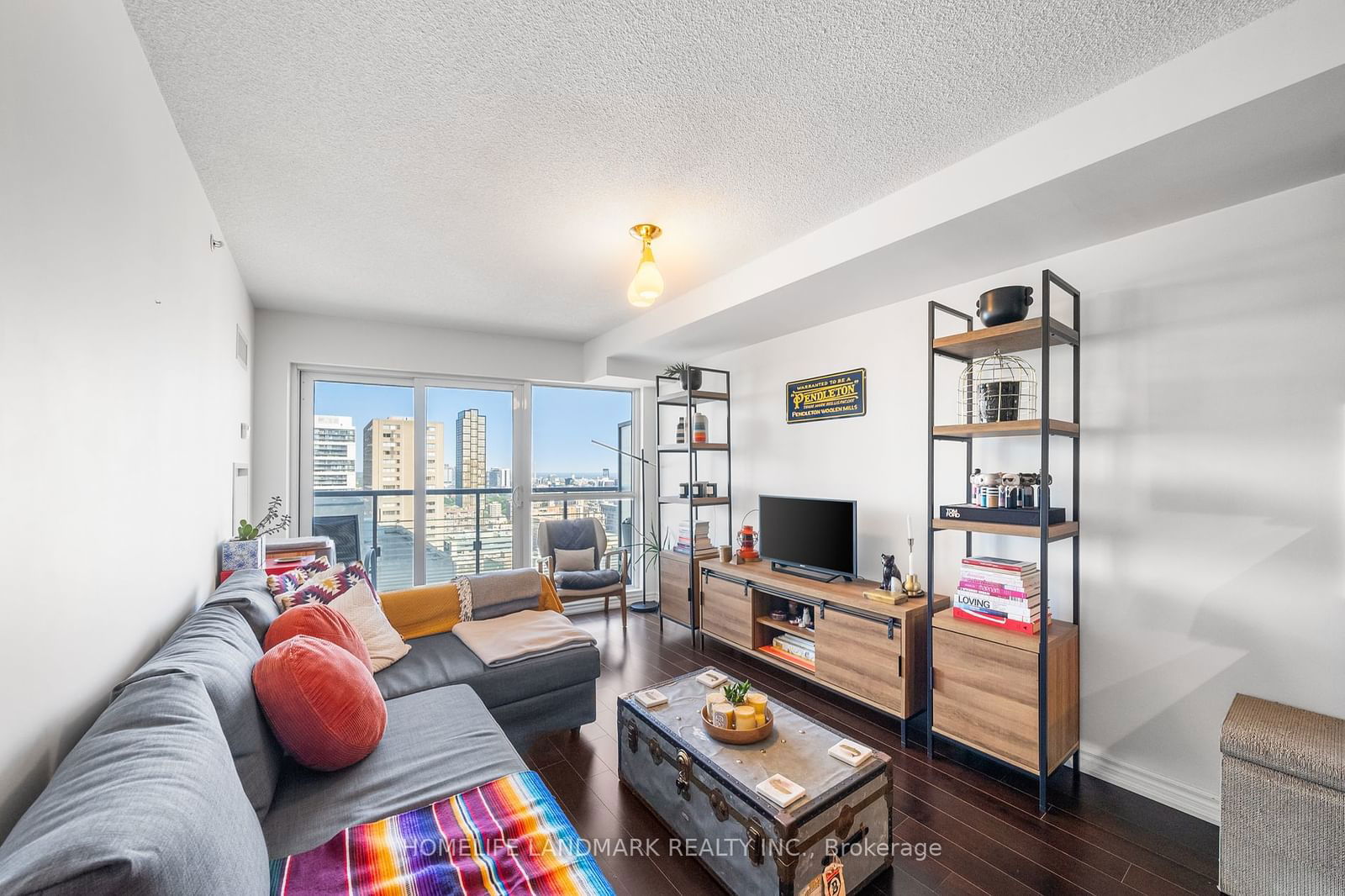 386 Yonge St, unit 2403 for sale