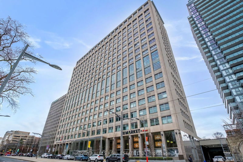 111 St Clair Ave W, unit 821 for rent - image #1