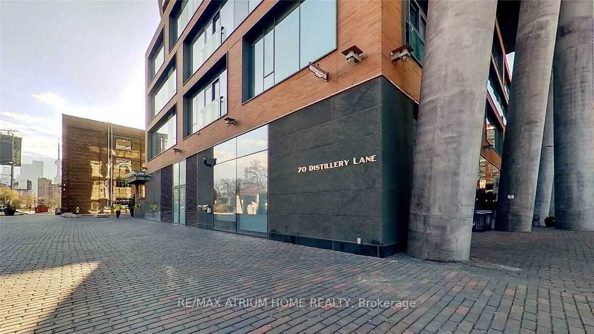 70 Distillery Lane, unit 2303 for rent - image #2