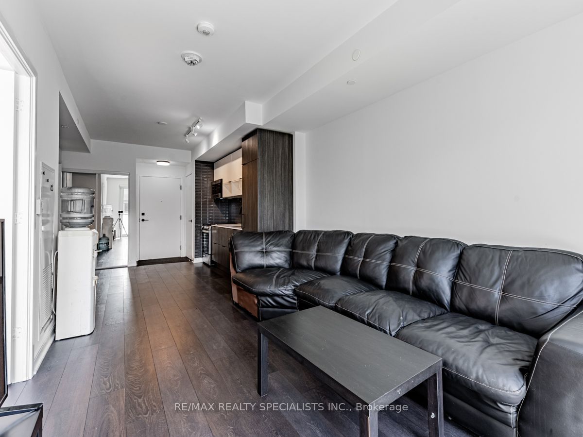 180 Mill St, unit S519 for sale - image #13