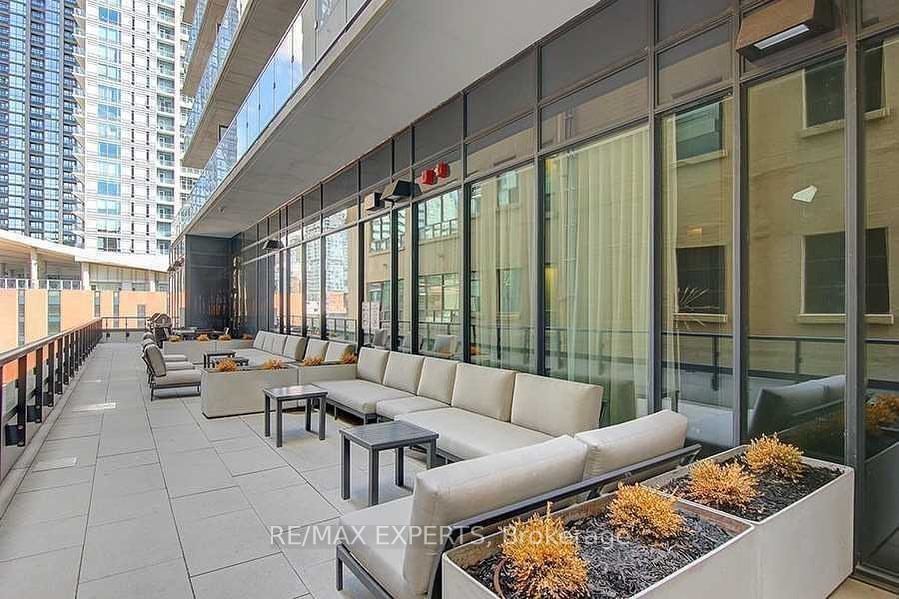 87 Peter St, unit 2205 for sale - image #28