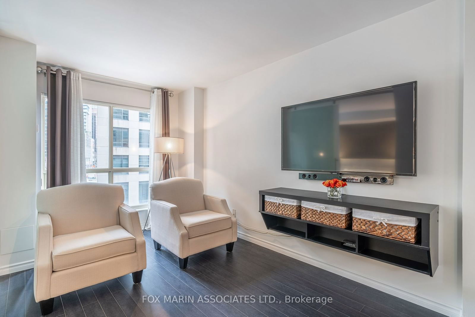 25 The Esplanade, unit 311 for rent - image #11