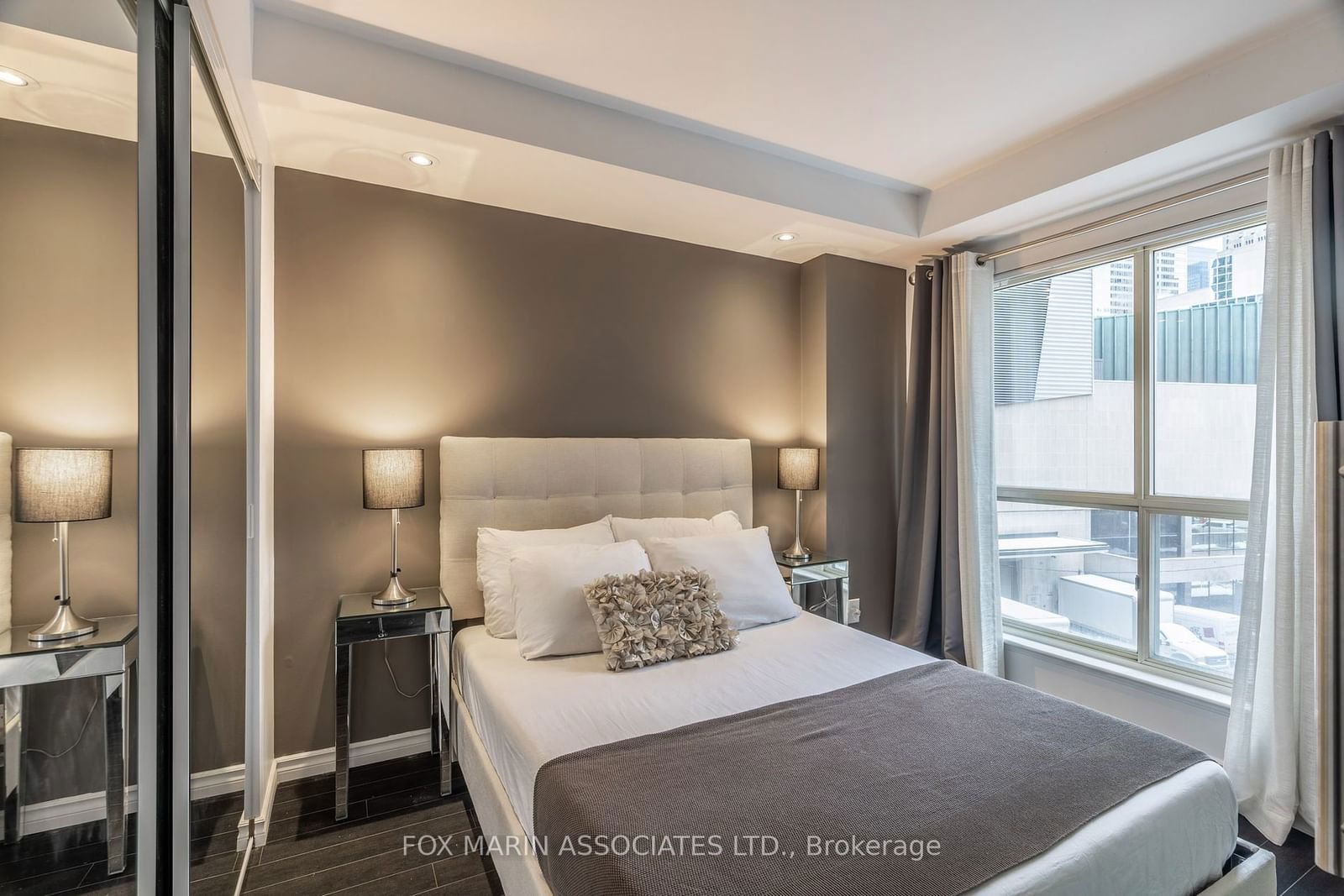 25 The Esplanade, unit 311 for rent - image #14