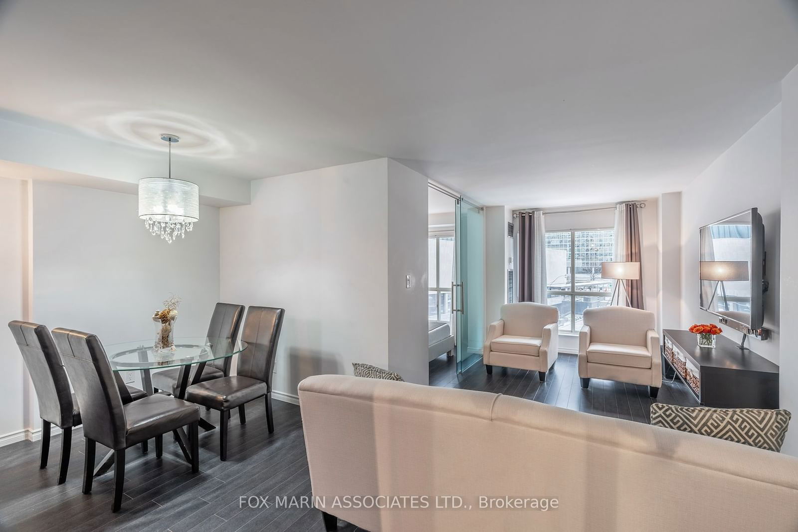 25 The Esplanade, unit 311 for rent - image #3