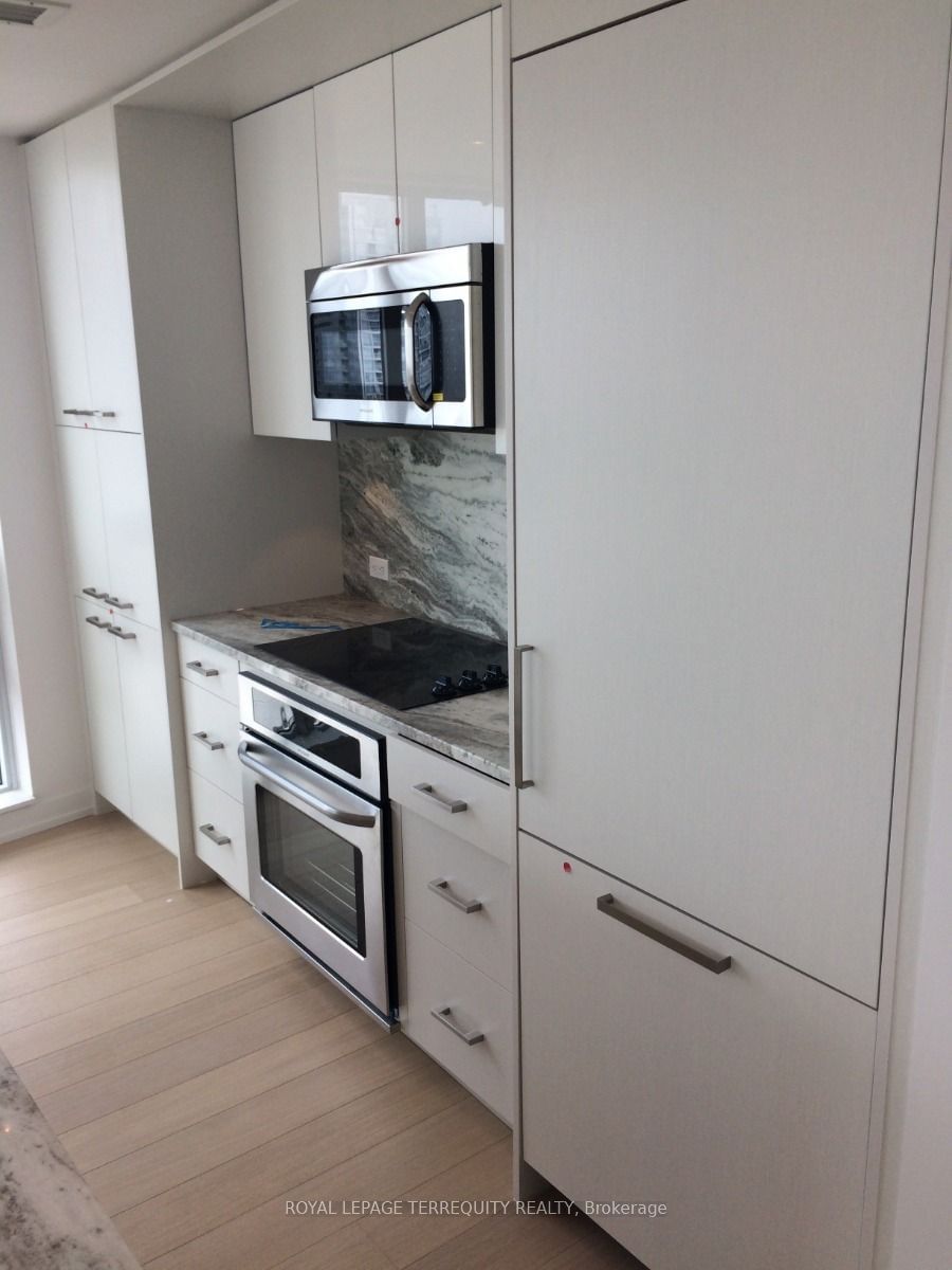 89 Dunfield Ave, unit 2210 for rent - image #8