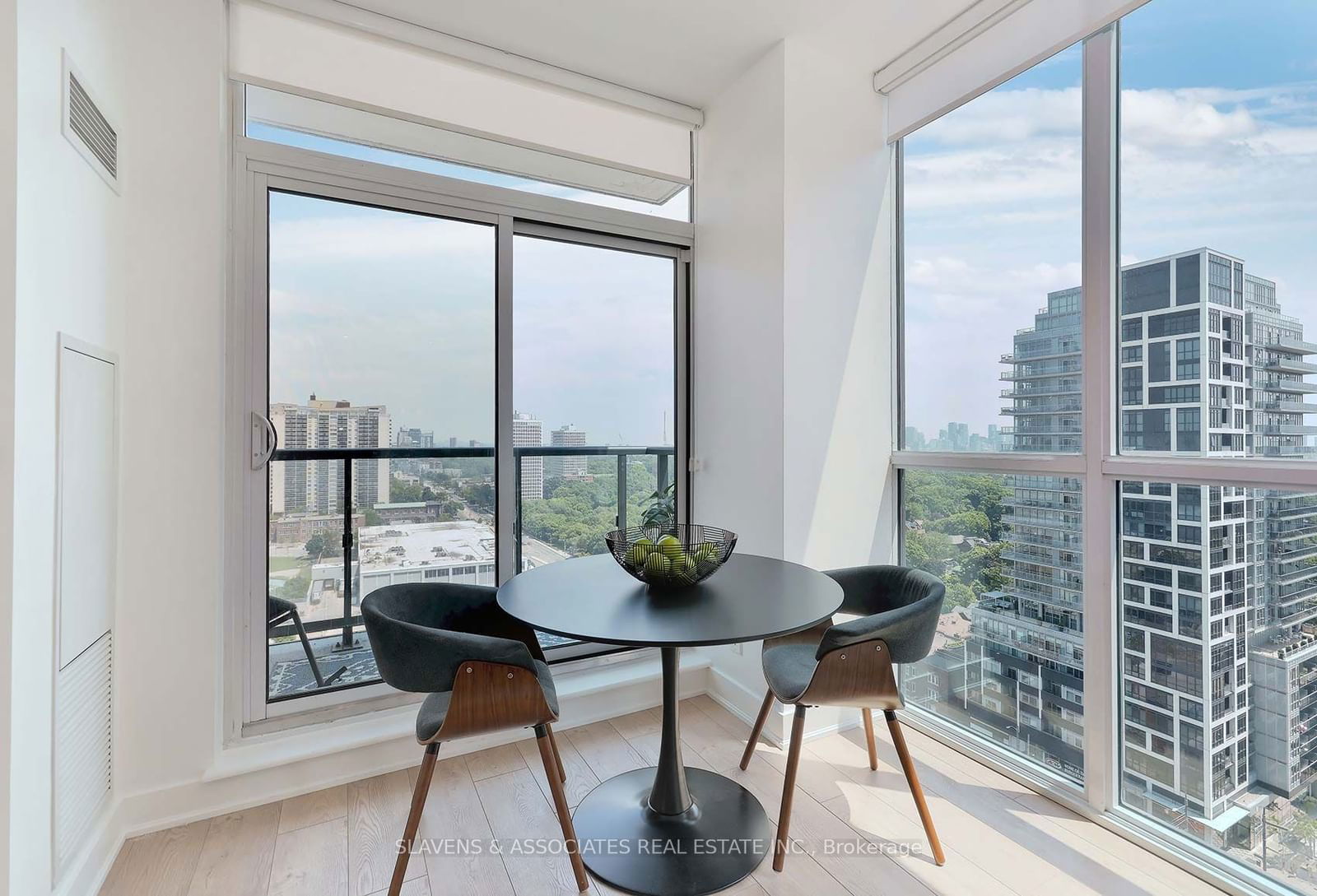 1486 Bathurst St, unit 1604 for sale - image #4