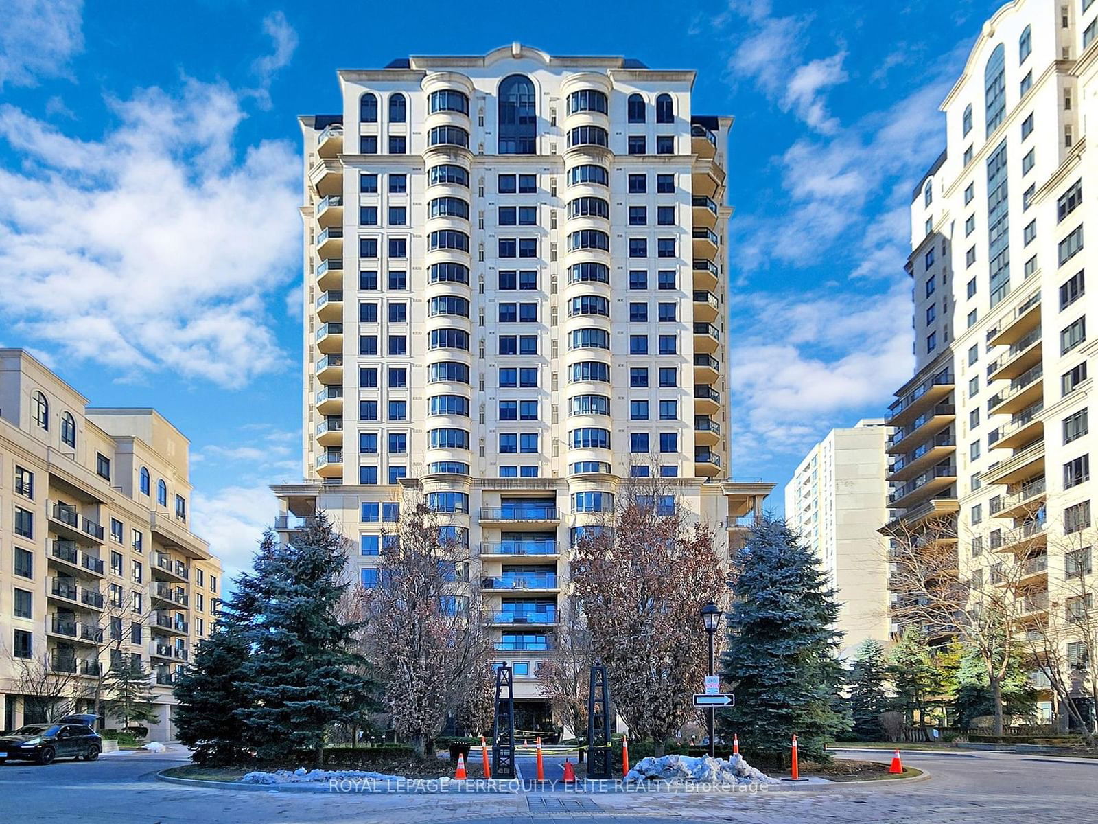 662 Sheppard Ave E, unit 1003C for sale