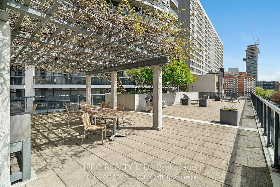 21 Carlton St, unit 2804 for rent - image #20