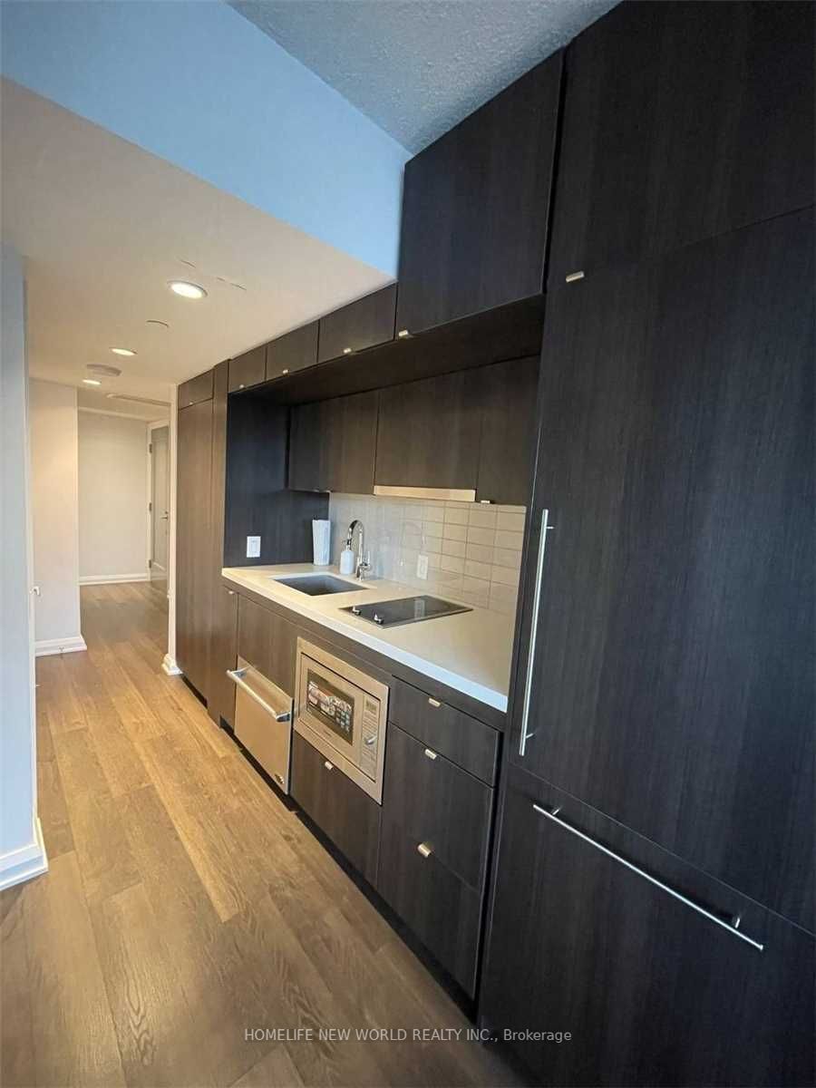 155 Yorkville Ave, unit 1003 for sale - image #4