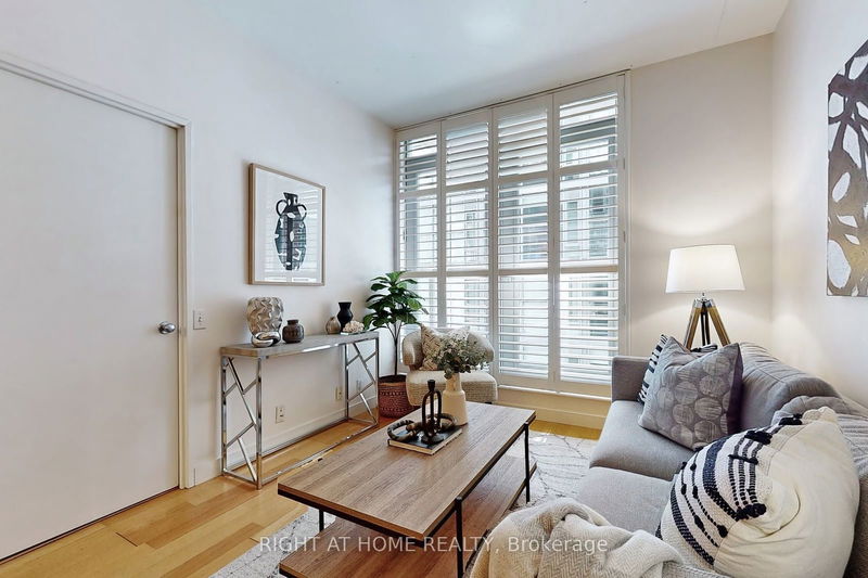 36 Charlotte St, unit 405 for sale - image #1