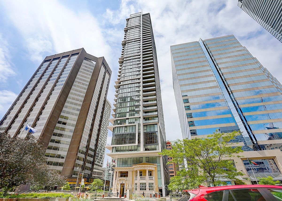 426 university Ave, unit 2203 for sale - image #1