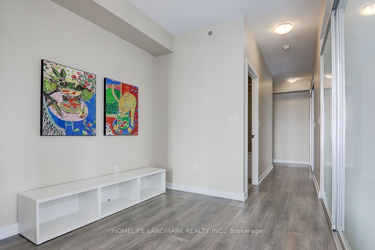 426 university Ave, unit 2203 for sale - image #8