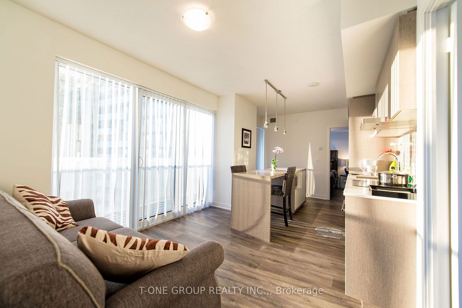 88 Harbour St, unit 2610 for rent - image #4