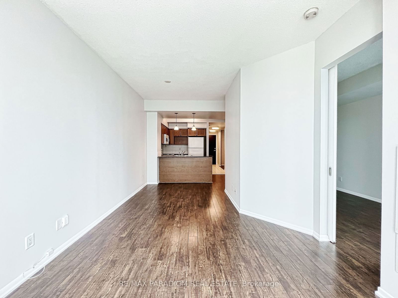 18 Yonge St, unit 3713 for rent - image #22