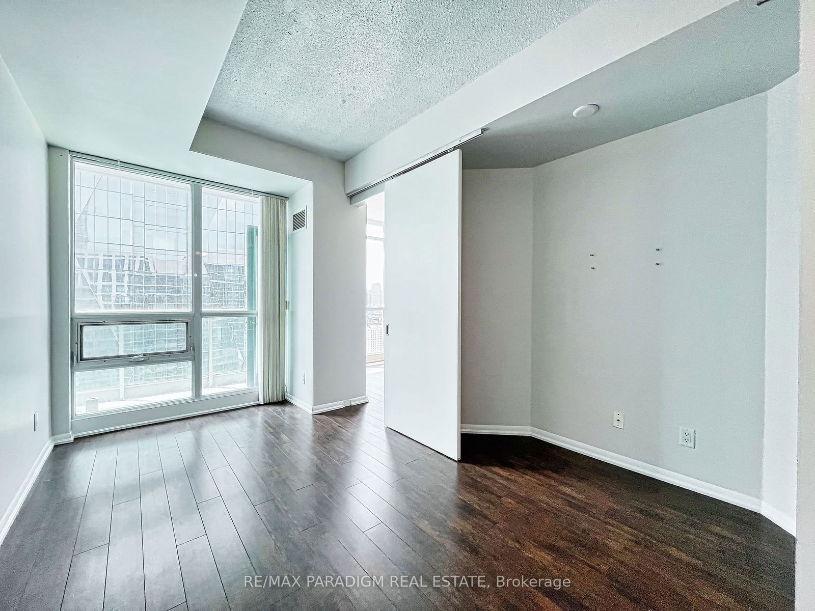 18 Yonge St, unit 3713 for rent - image #28