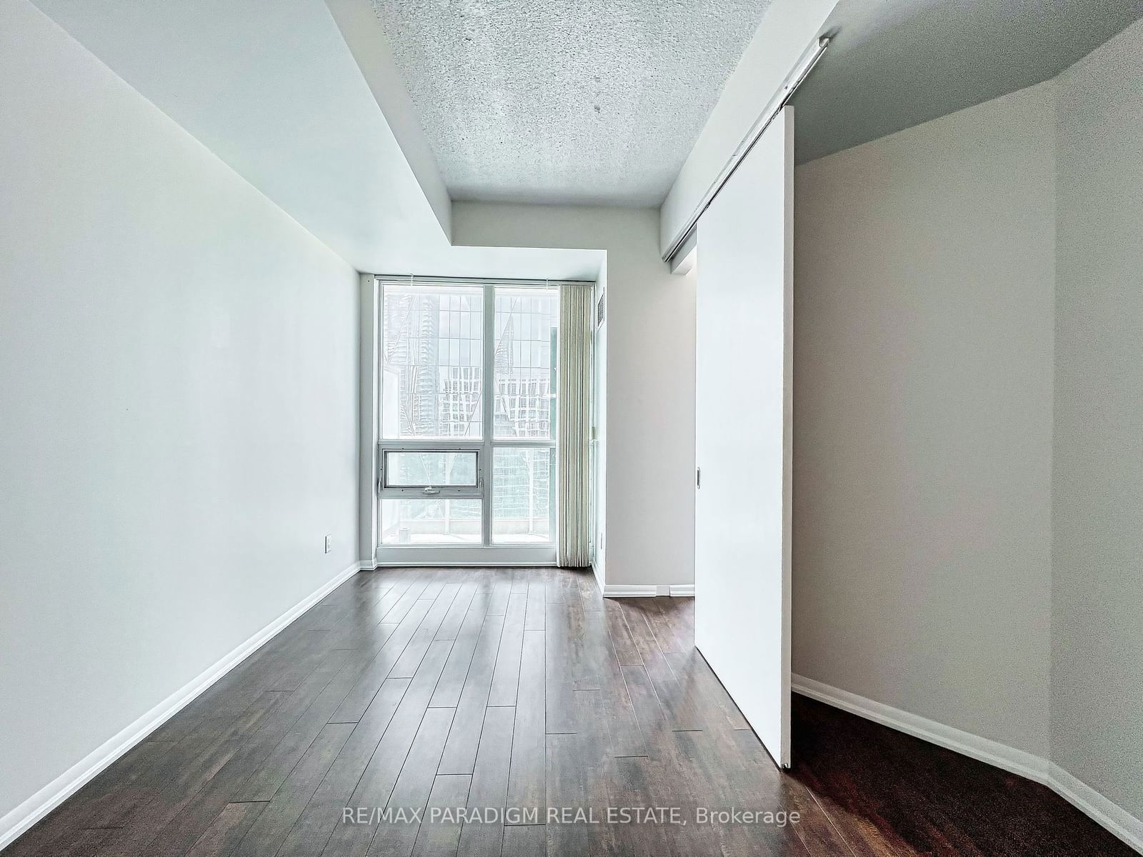 18 Yonge St, unit 3713 for rent - image #29