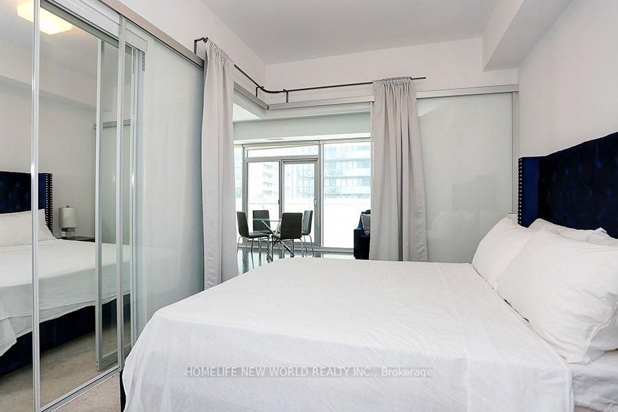 14 York St, unit 2812 for sale - image #10