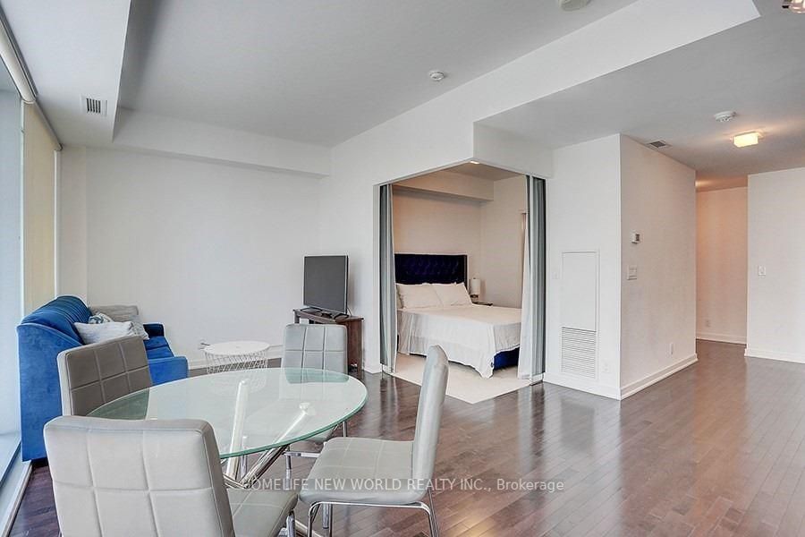 14 York St, unit 2812 for sale - image #8