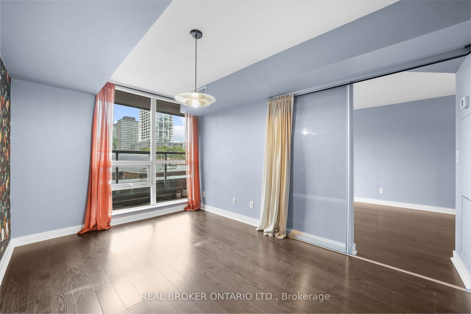 320 Richmond St E, unit 301 for rent - image #17