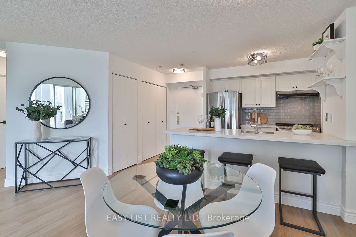 25 Grenville St, unit 2404 for sale - image #19