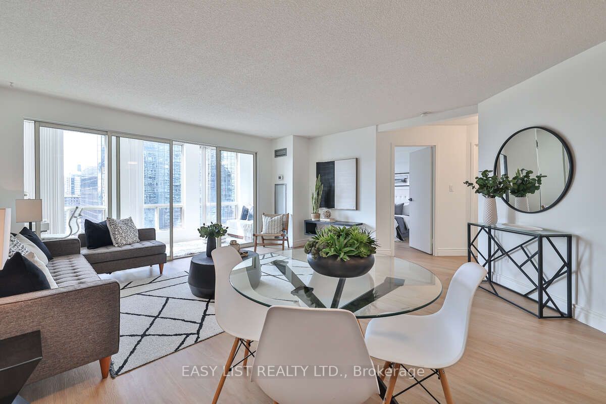 25 Grenville St, unit 2404 for sale - image #2