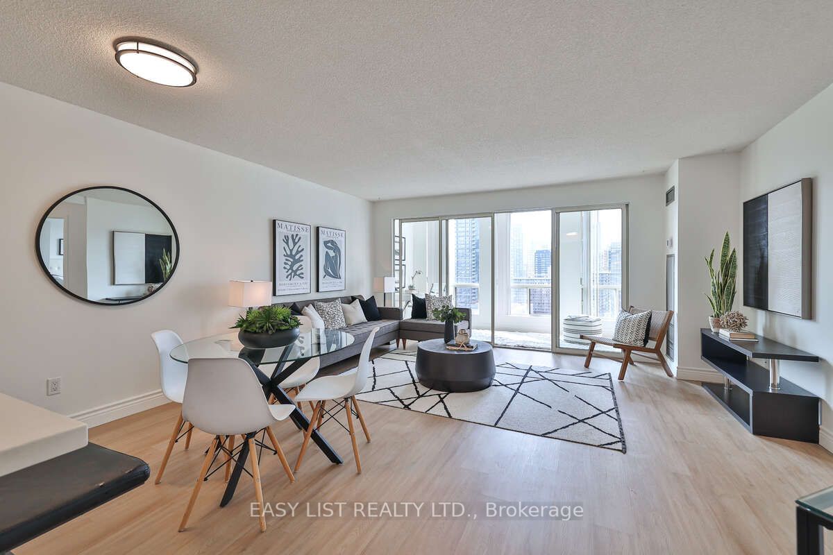 25 Grenville St, unit 2404 for sale - image #4