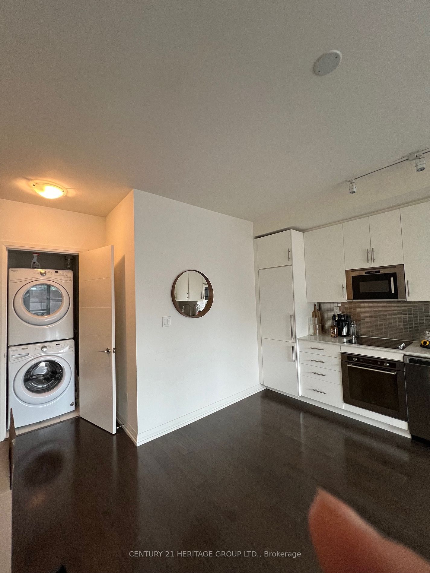 460 Adelaide St E, unit 306 for rent