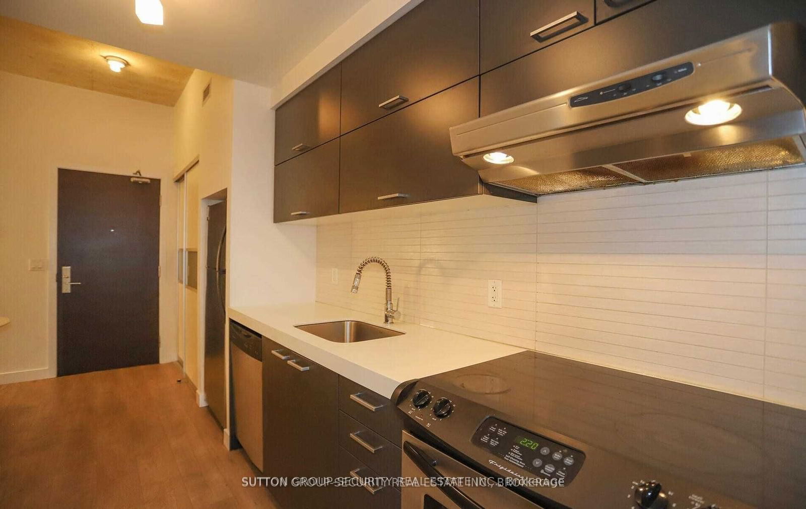 55 Stewart St, unit 308 for rent - image #12