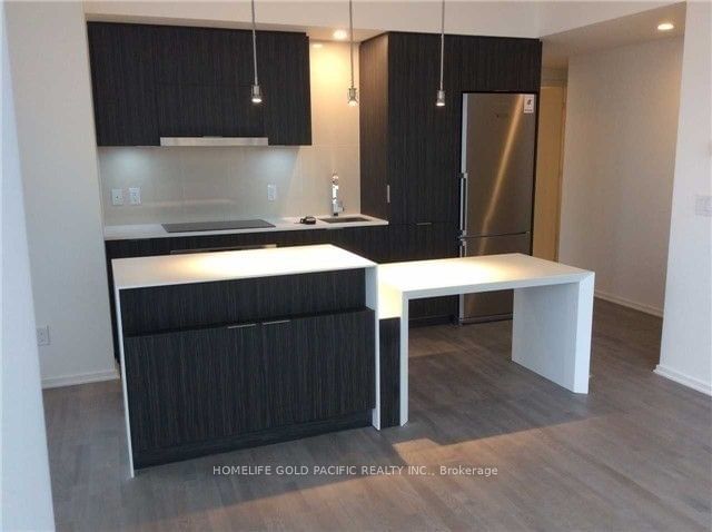 1 Bloor St E, unit 3001 for rent - image #6