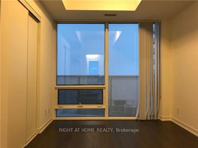 100 Harbour St, unit 6504 for rent