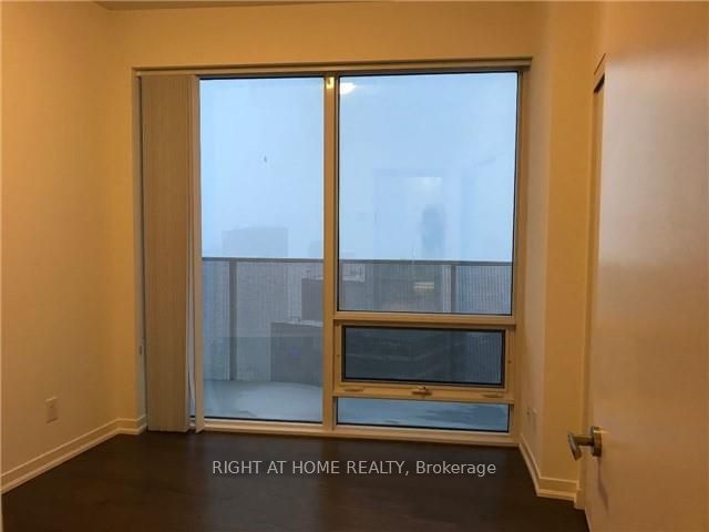 100 Harbour St, unit 6504 for rent