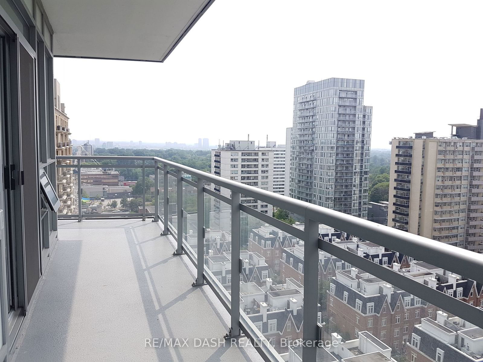 98 Lillian St, unit 1317 for rent - image #12