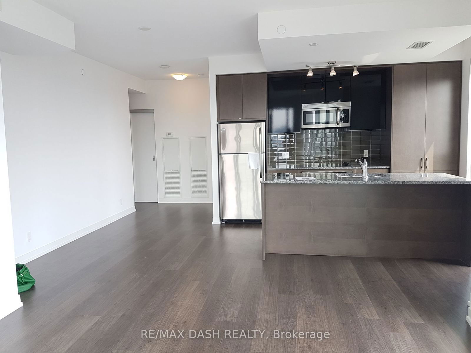 98 Lillian St, unit 1317 for rent - image #15