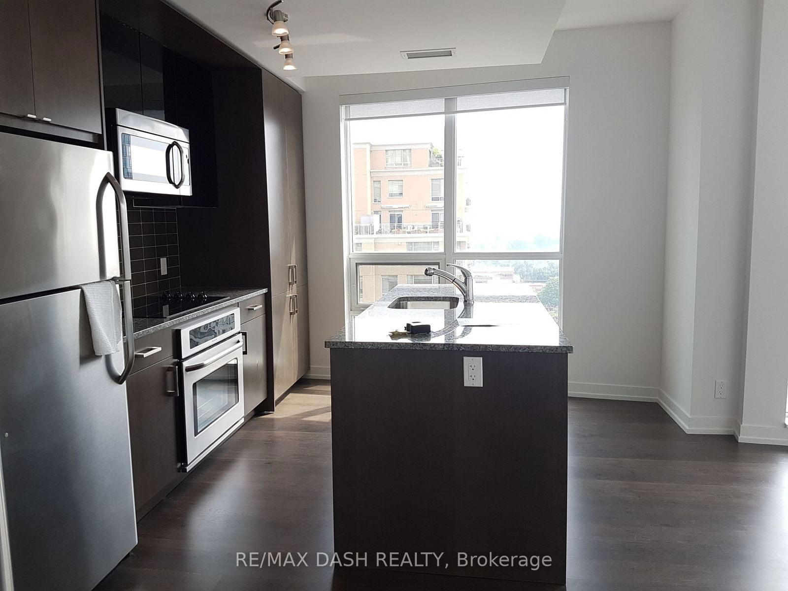 98 Lillian St, unit 1317 for rent - image #16