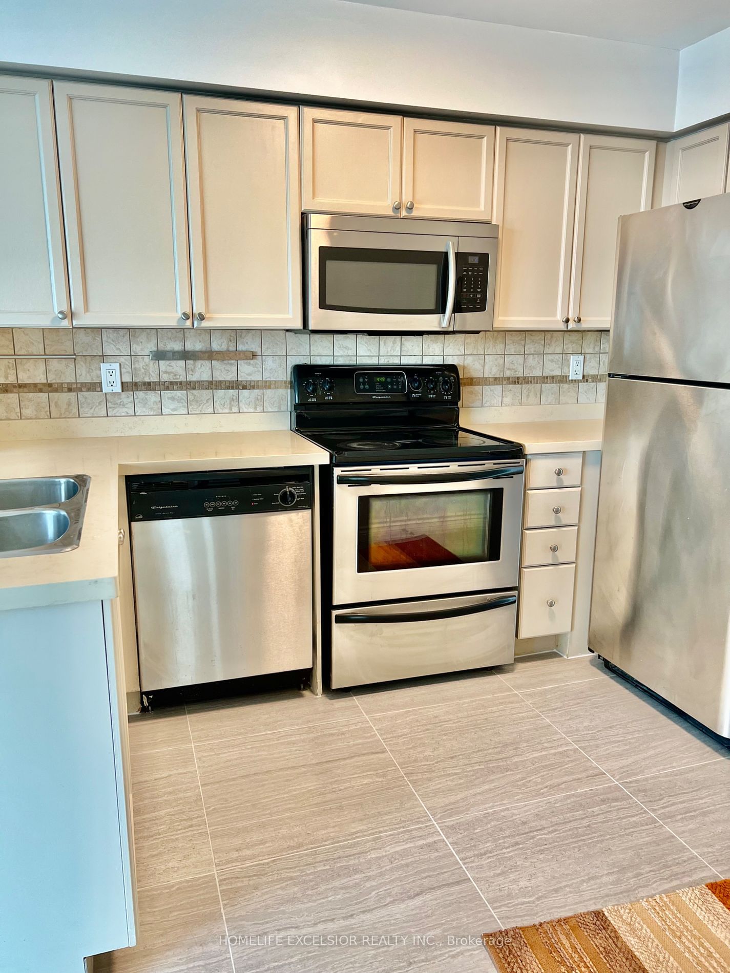 30 Harrison Garden Blvd W, unit 1205 for rent