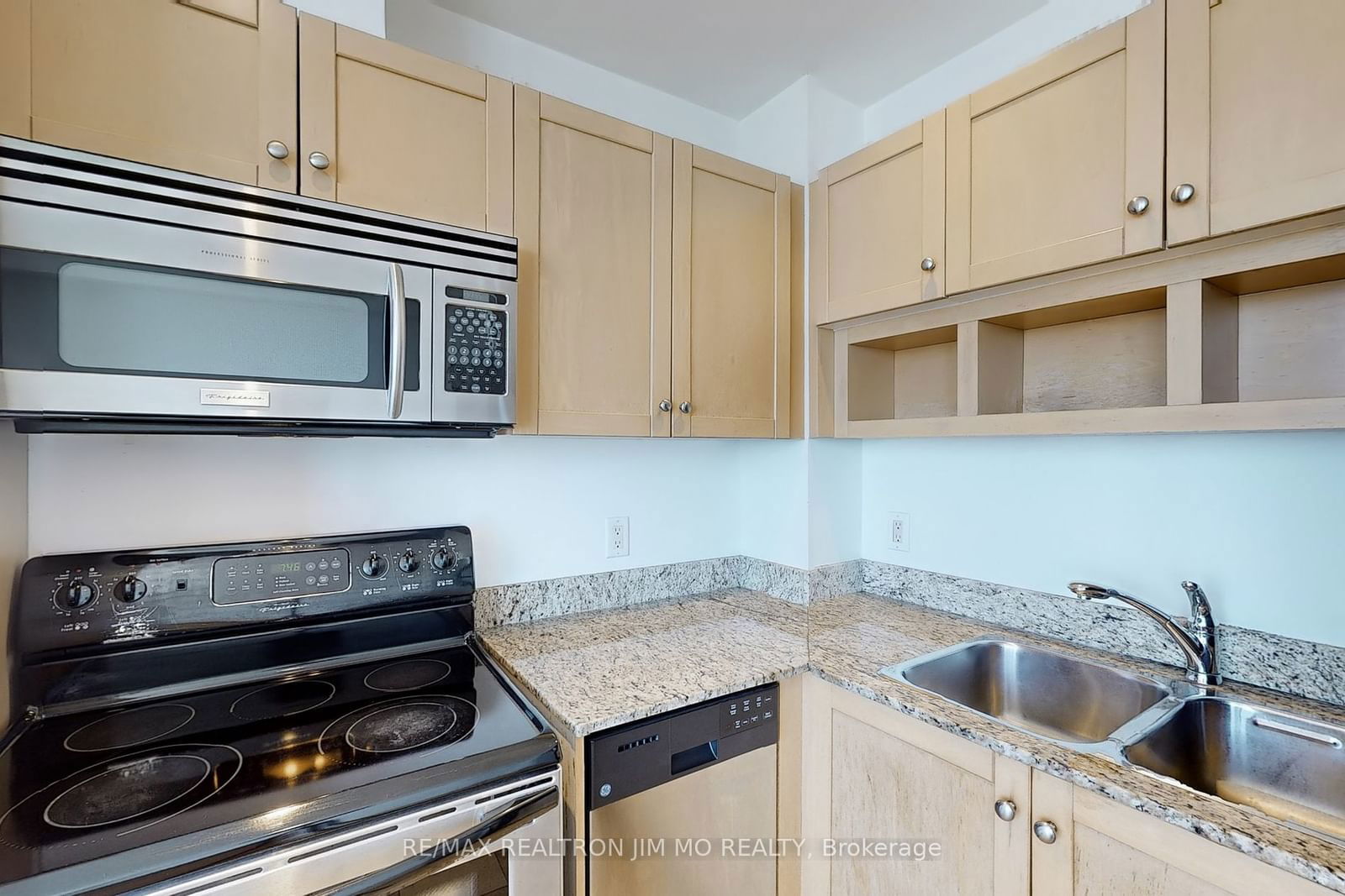 208 Queens Quay W, unit 3508 for rent - image #13