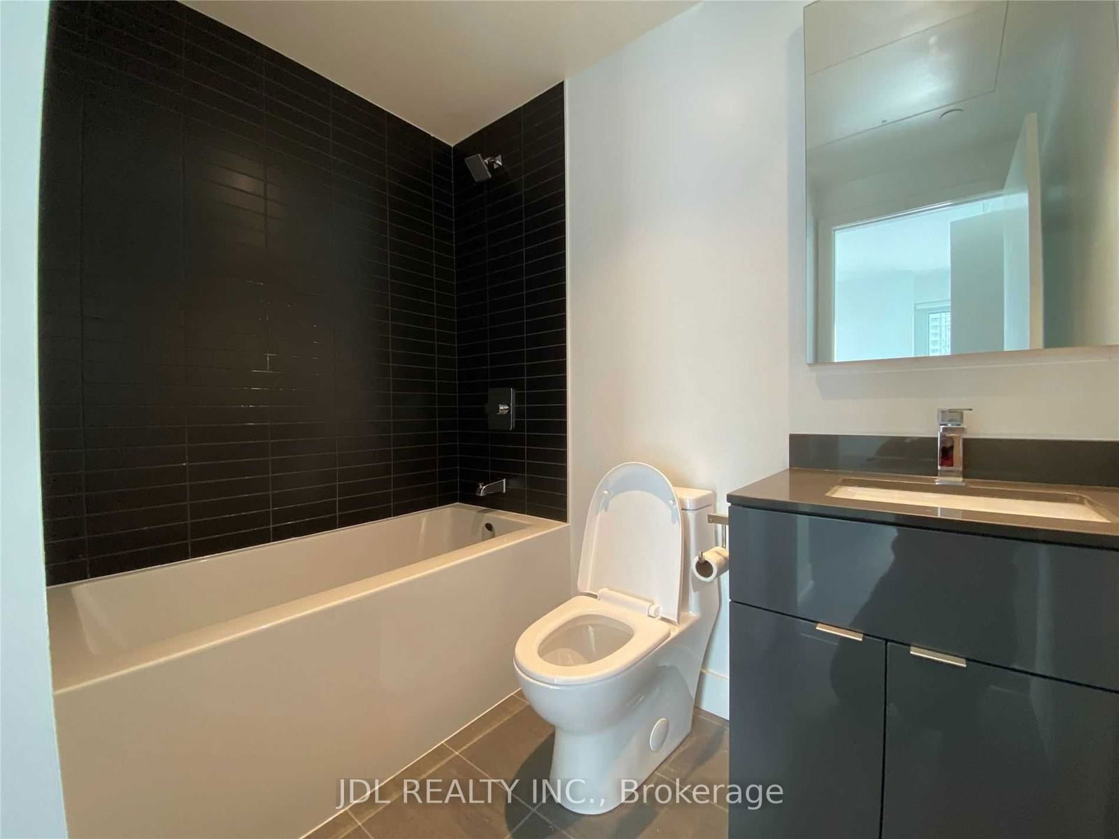 7 Grenville St, unit 4111 for rent - image #8