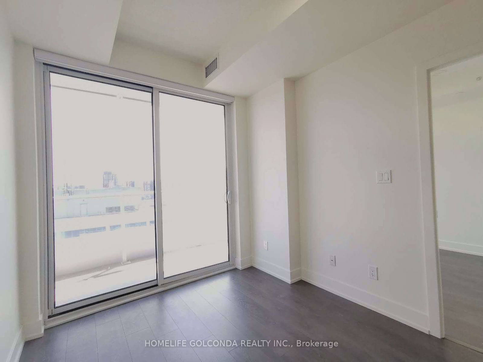 180 Fairview Mall Dr, unit 1113 for sale - image #8