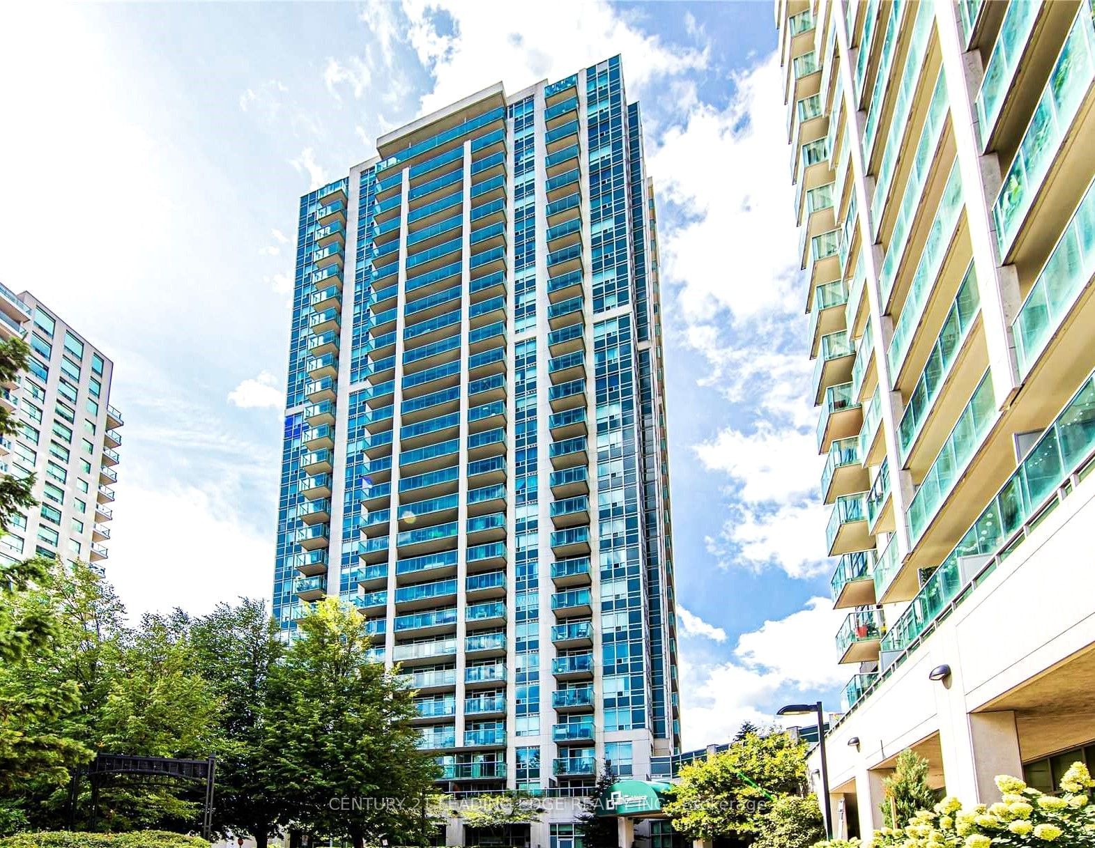 16 Harrison Garden Blvd, unit 703 for sale - image #3