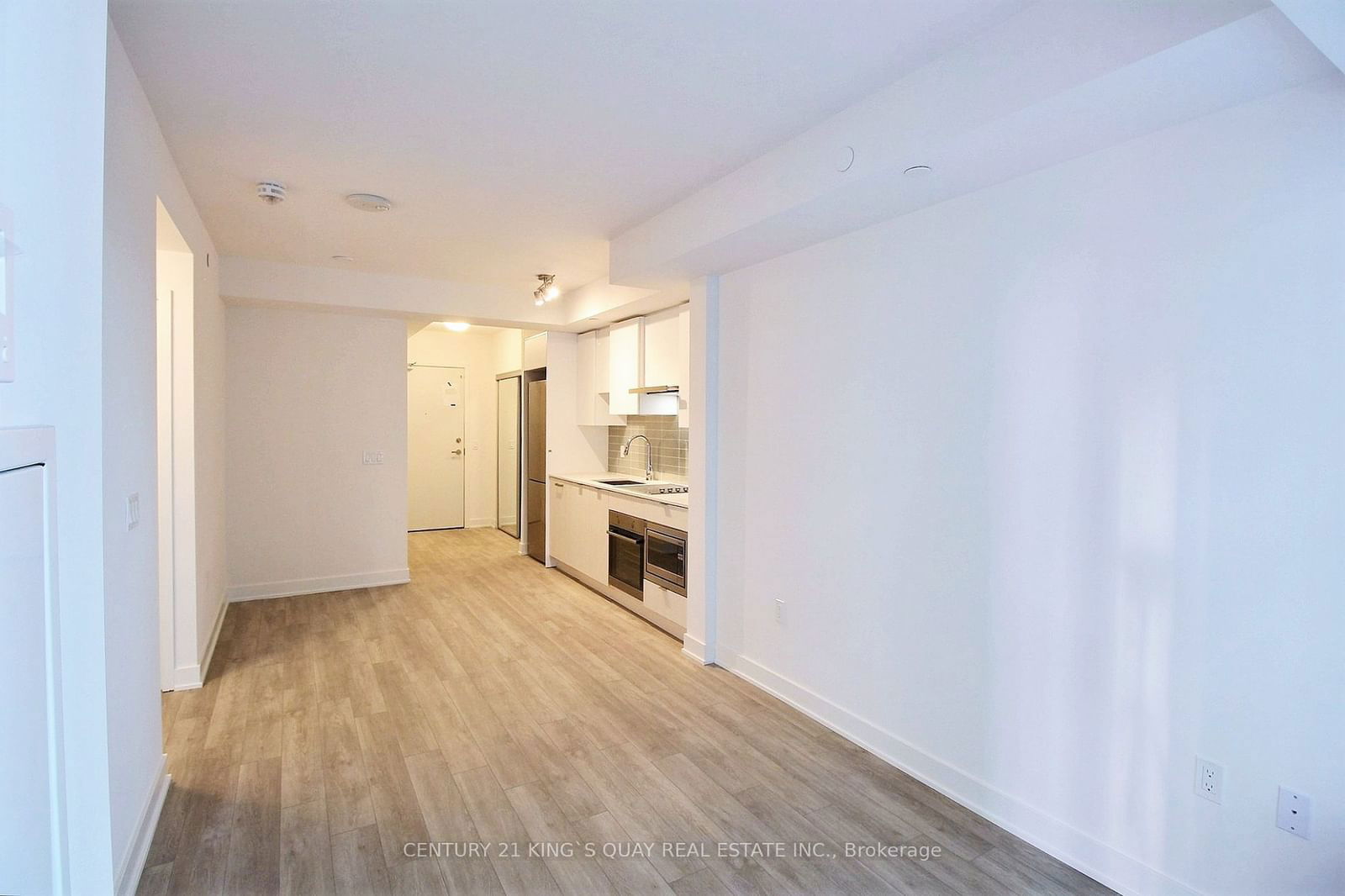 99 Broadway Ave, unit 2206 for sale - image #3