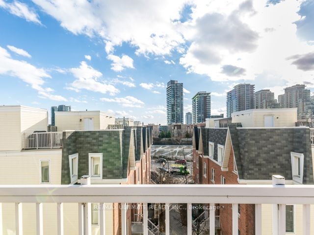 35 Canniff St, unit 710 for sale - image #18