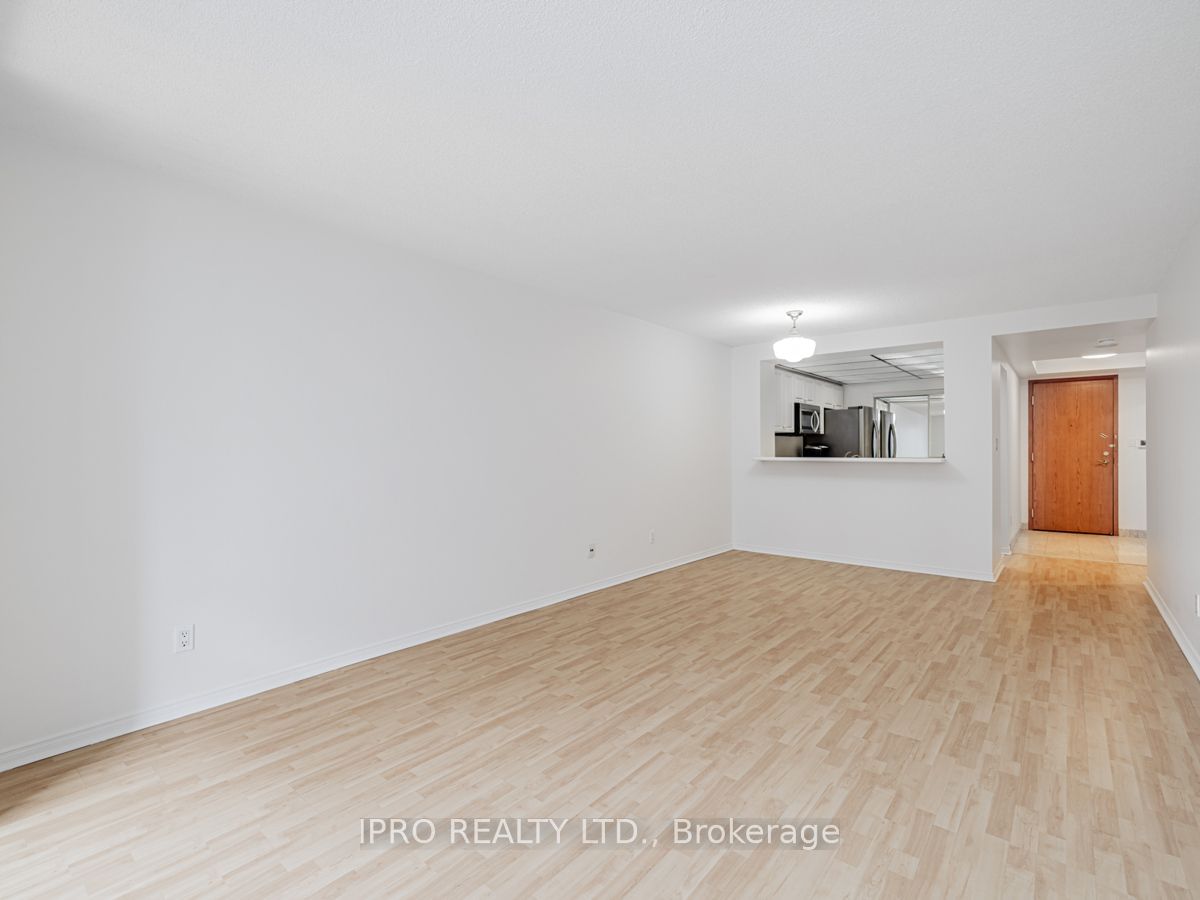 28 Hollywood Ave, unit PH09 for sale - image #8