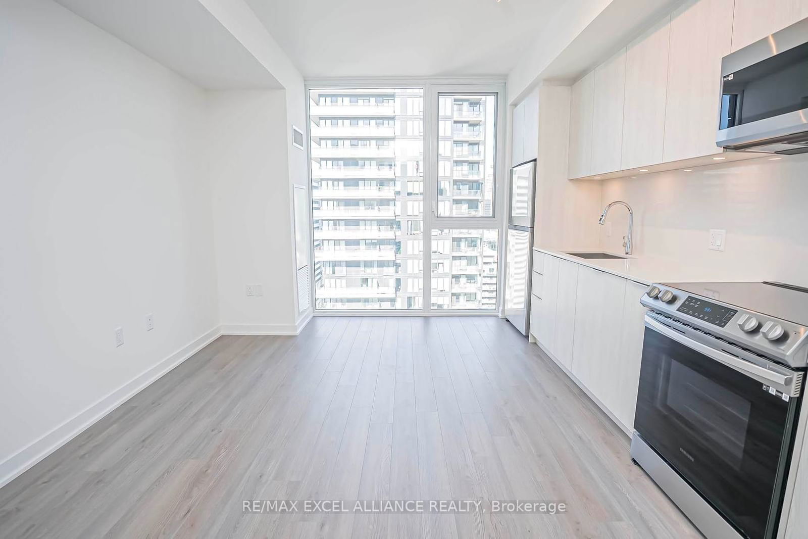 357 King St W, unit 4005 for sale - image #15