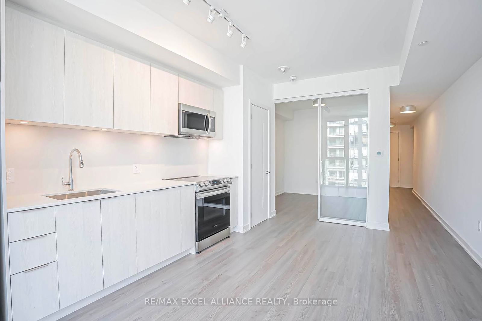 357 King St W, unit 4005 for sale - image #24