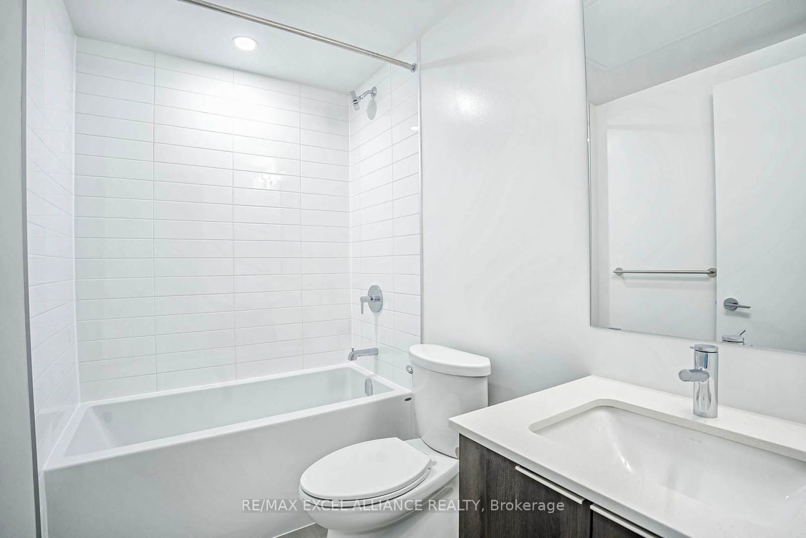 357 King St W, unit 4105 for sale - image #21