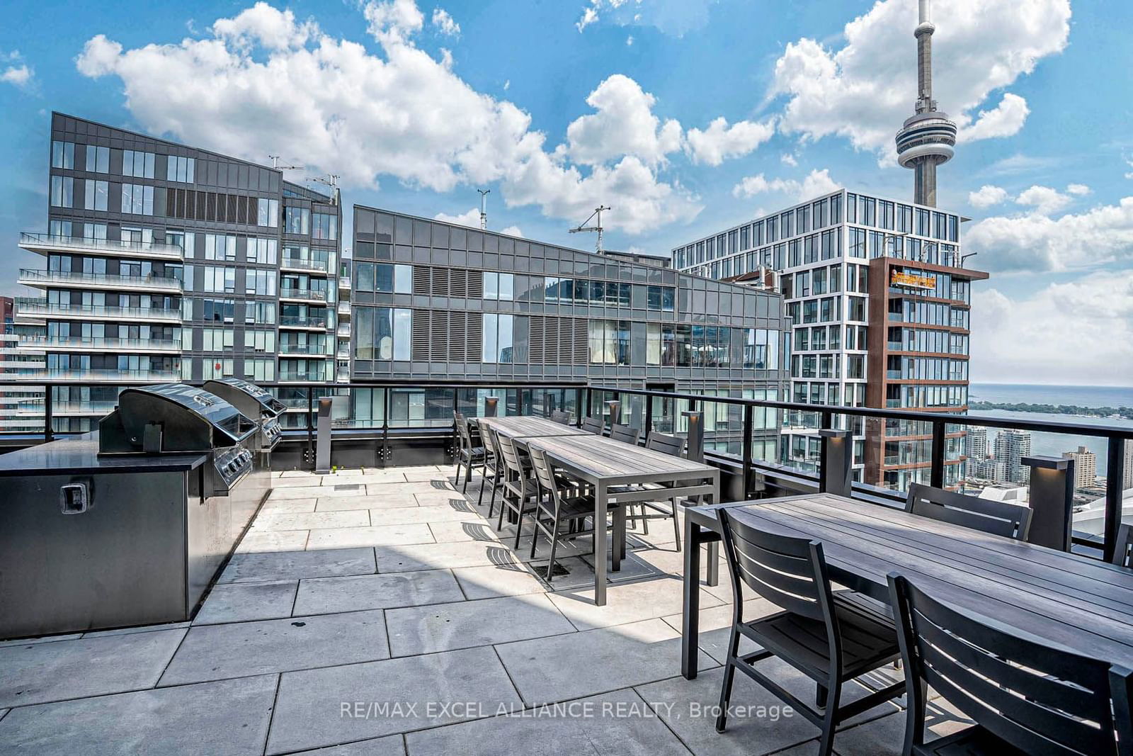 357 King St W, unit 4105 for sale - image #37