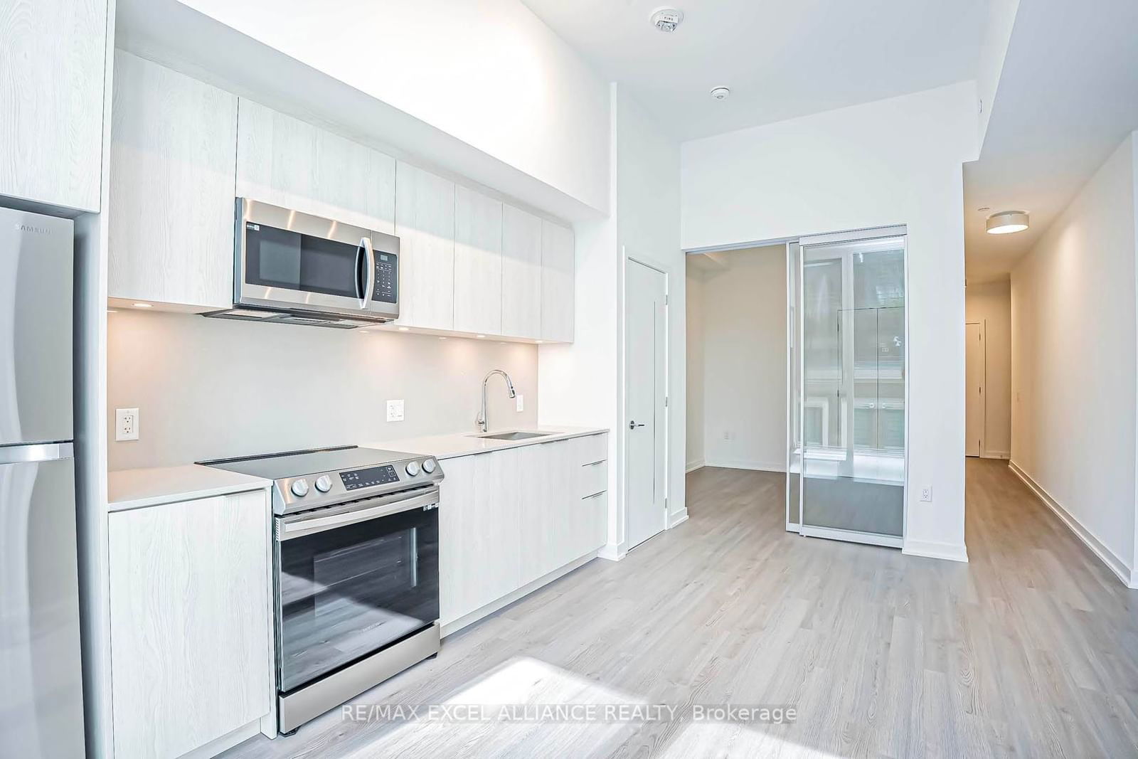 357 King St W, unit 503 for sale