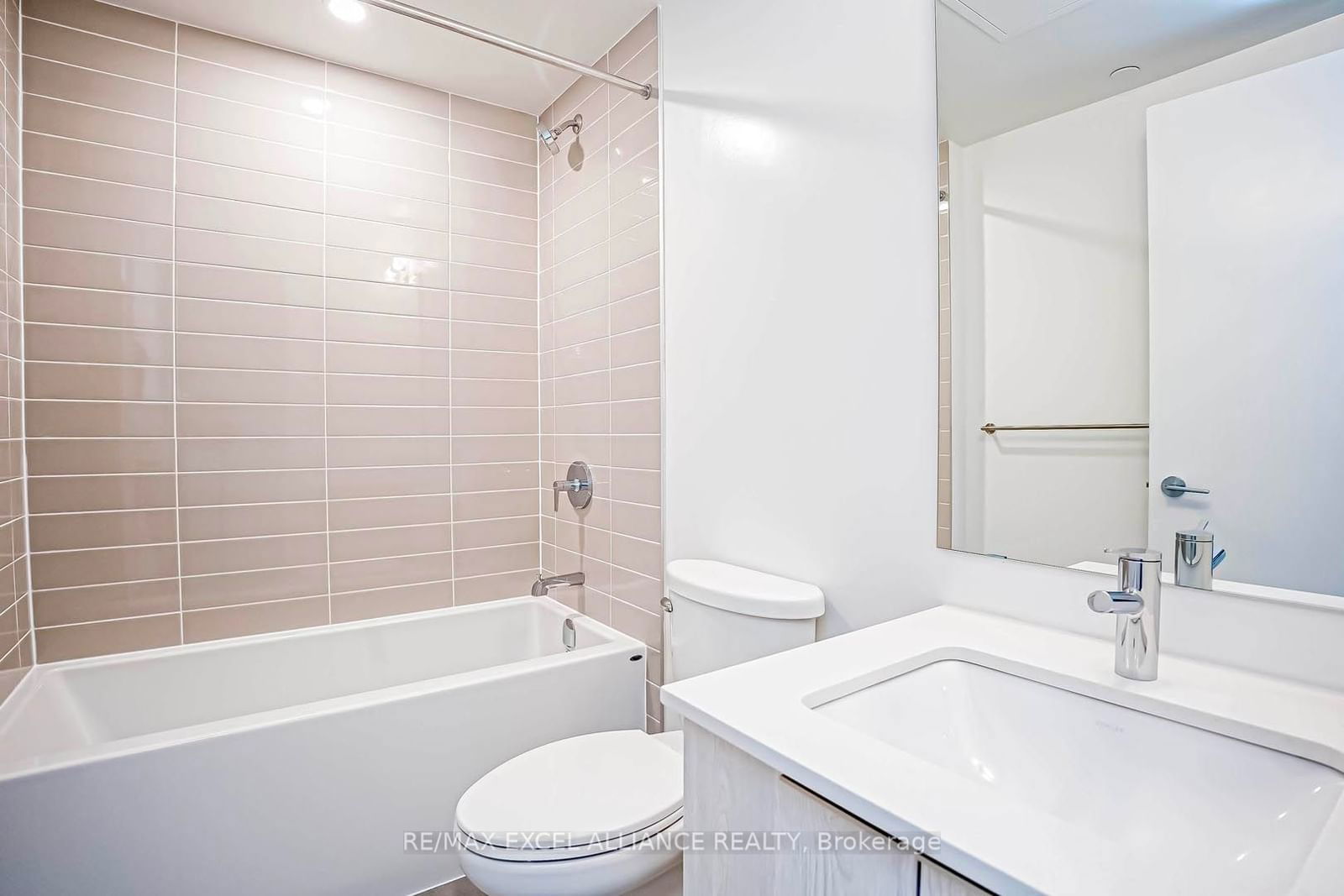 357 King St W, unit 503 for sale - image #16